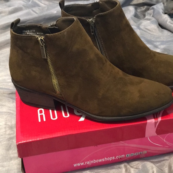 Booties - Picture 2 of 4